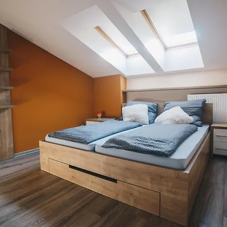 Apartmán Dmr Valentina House